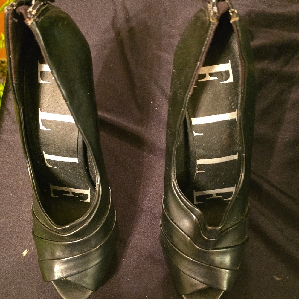 Elle Black Peep-Toe Heels